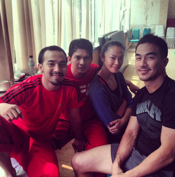 10 Tahun sahabatan, ini 10 transformasi Joe Taslim dan Iko Uwais