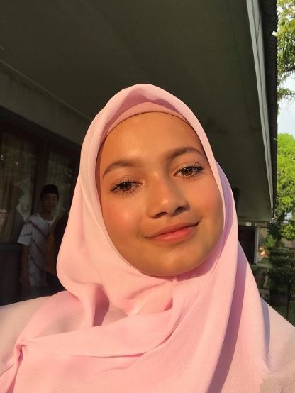 Rayakan sweet 17, intip 10 transformasi Ratu Sofya 'Dari Jendela SMP'