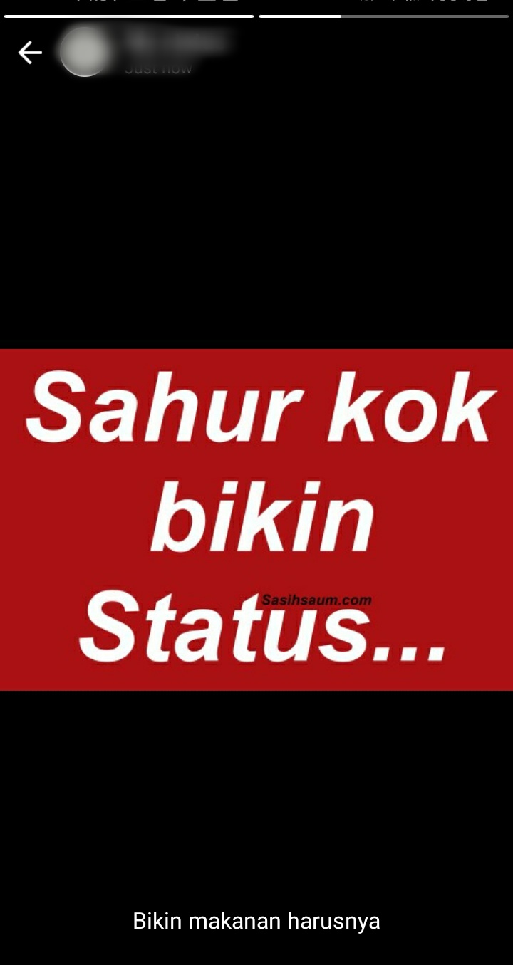 10 Status WhatsApp lucu di hari puasa ini bikin haus hilang