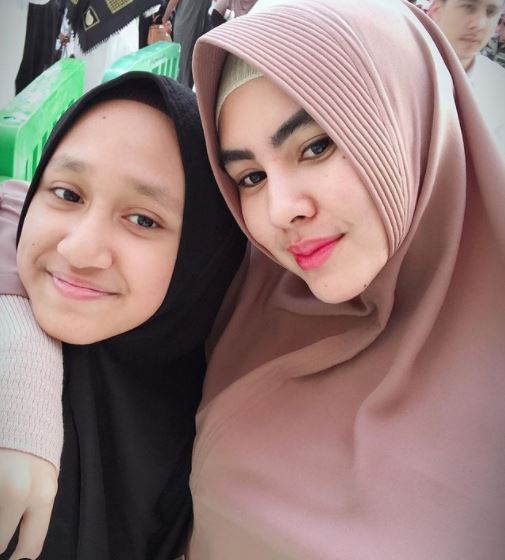 Bersekolah di Yaman, ini 9 potret Syarifah anak sambung Kartika Putri