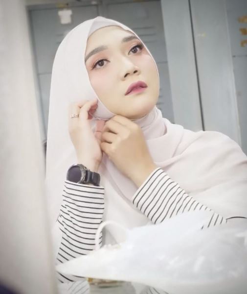 10 Cerita Sulis sebelum terkenal, hidup susah bercita-cita punya TV