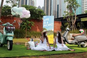5 Tips piknik asik, pakai skutik nyentrik liburan terasa seru lho