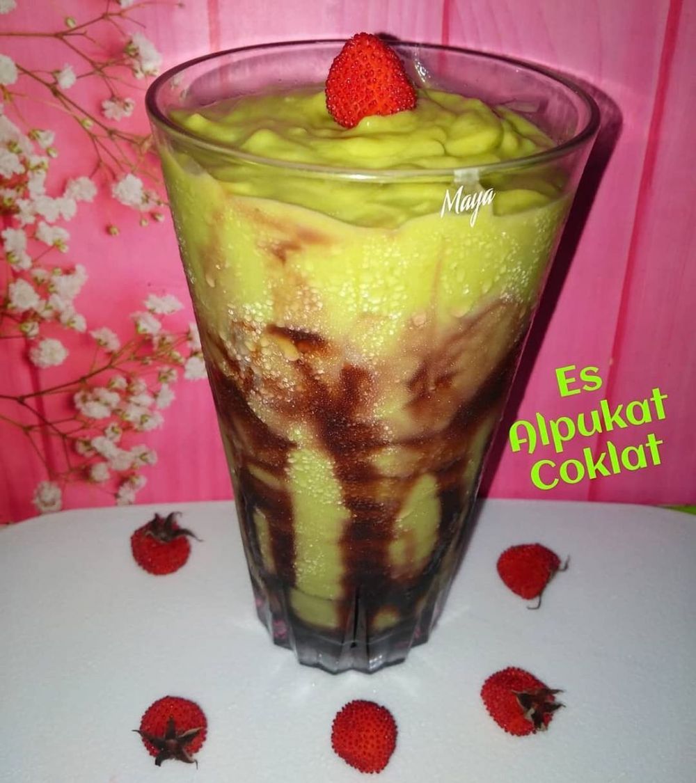10 Resep minuman buka puasa dari alpukat, segar dan praktis