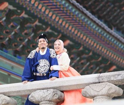 Rayakan hari pernikahan, ini 8 potret kompak Desta dan Natasha Rizky