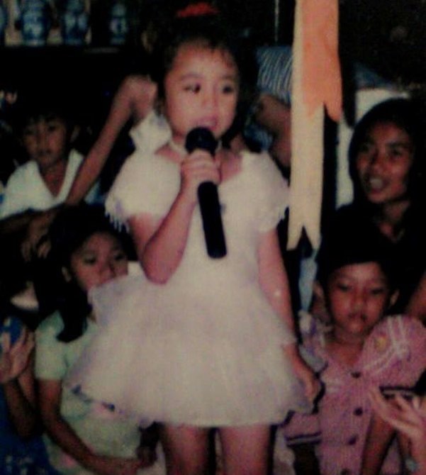 10 Transformasi Selvi Kitty, potret saat remaja curi perhatian