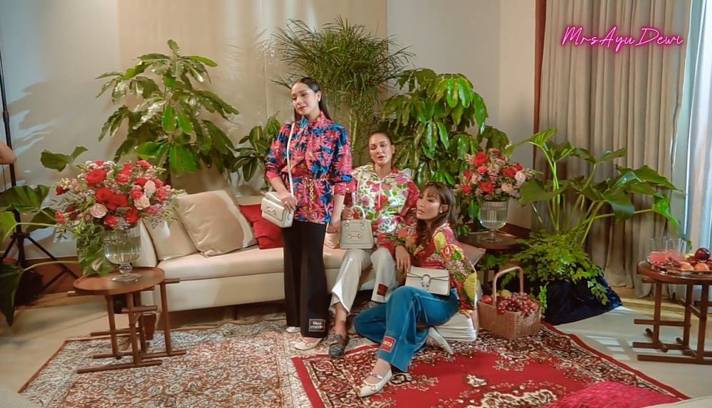 10 Gaya Nagita, Luna Maya, dan Ayu Dewi di acara Gucci, berkelas