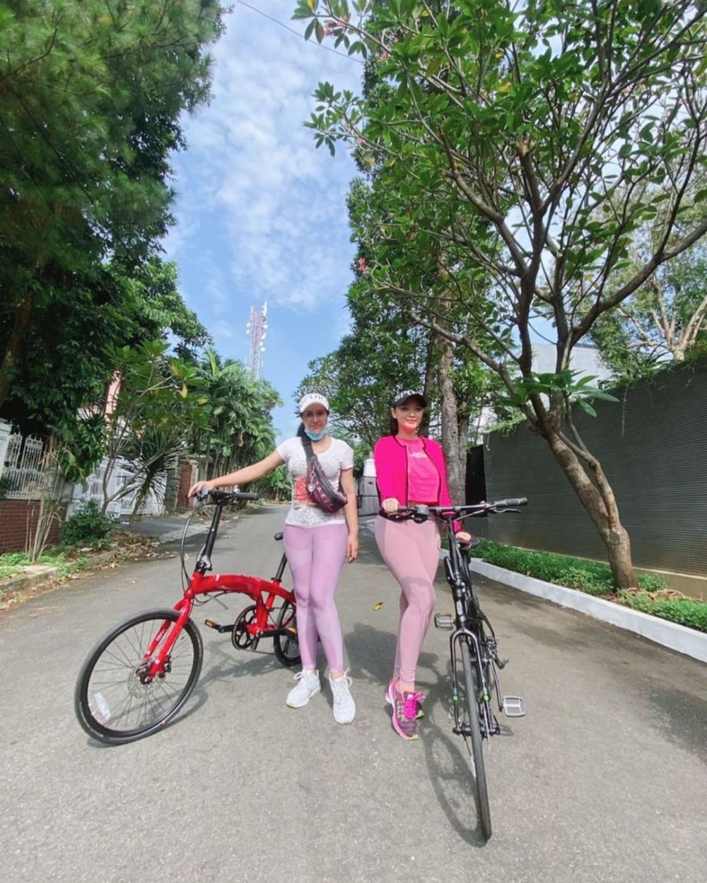 8 Potret terbaru Zaskia Gotik usai melahirkan, berat badan turun 7 kg