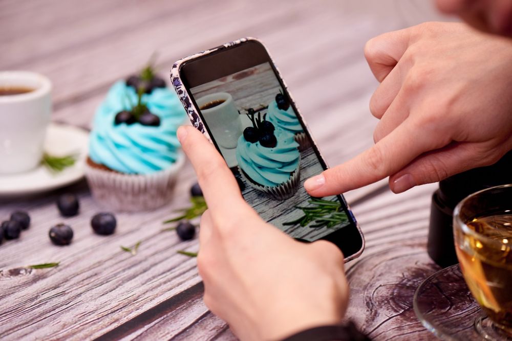 6 Trik hasilkan foto outdoor estetik pakai smartphone, mudah dicoba