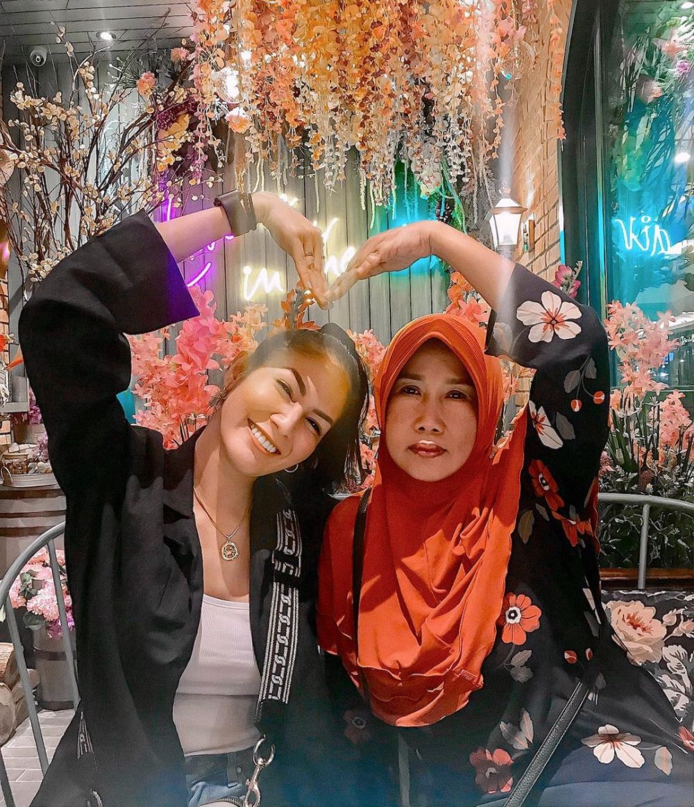 Ingat Nada di Pesantren Rock n Roll? Ini 10 potret terbarunya