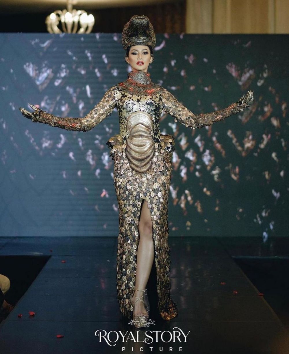 5 Hal tentang kostum yang akan dikenakan Ayu Maulida di Miss Universe