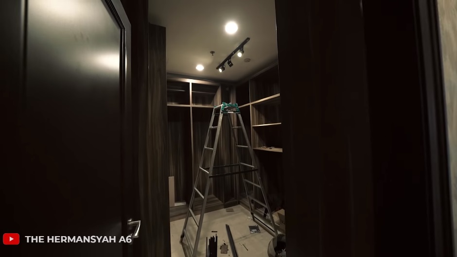 Akan segera dihuni, ini 10 potret renovasi apartemen Anang dan Ashanty