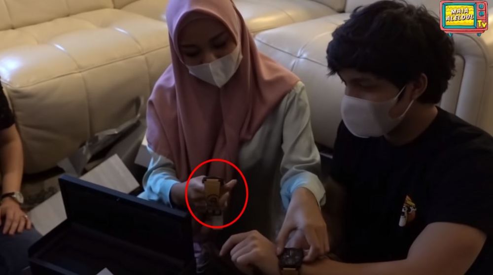 6 Potret kado pernikahan Atta dan Aurel dari Irwan Mussry, fantastis