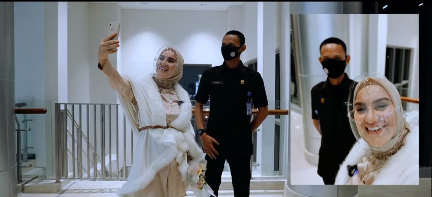 10 Momen romantis Irish Bella dapat kado mewah dari Ammar Zoni