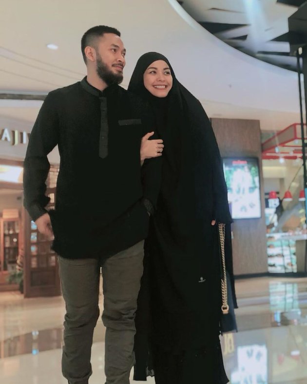 8 Potret terbaru Uki eks band Noah, hijrah dan makin religius