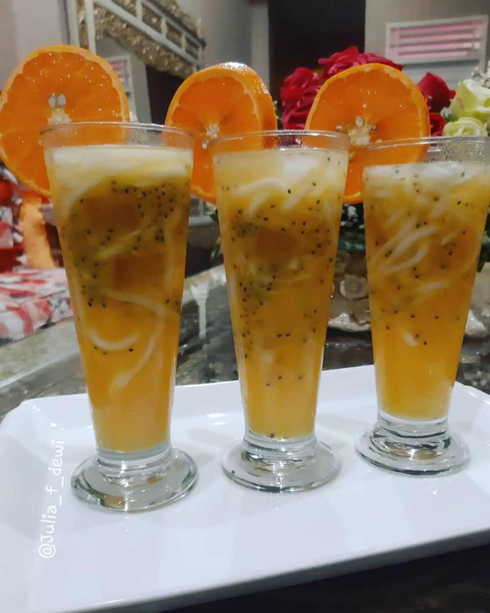 Resep minuman buka puasa berbahan jeruk © Instagram Resep minuman buka puasa berbahan jeruk © Instagram