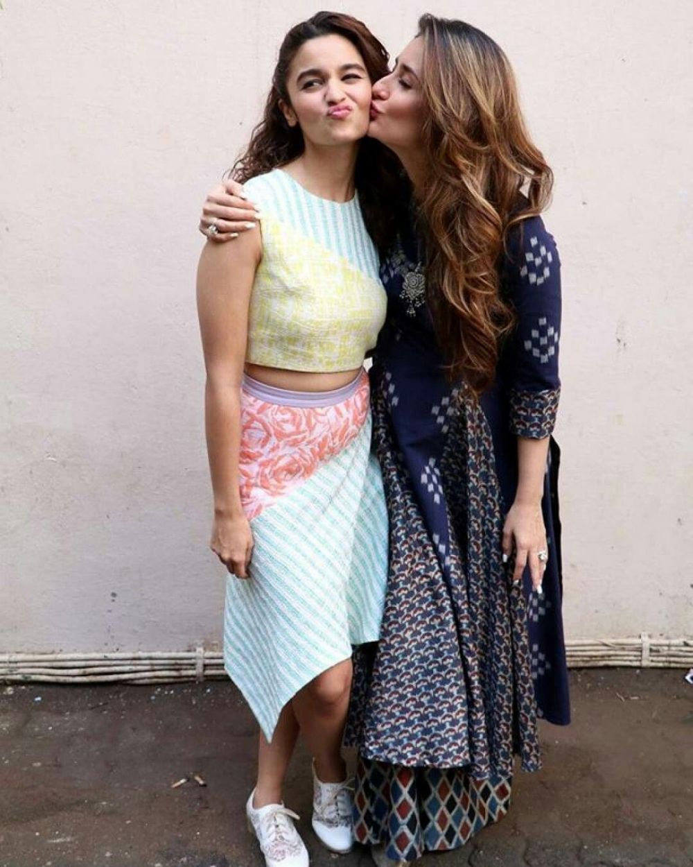 Momen 10 seleb Bollywood bertemu idola, Aamir Khan salah tingkah