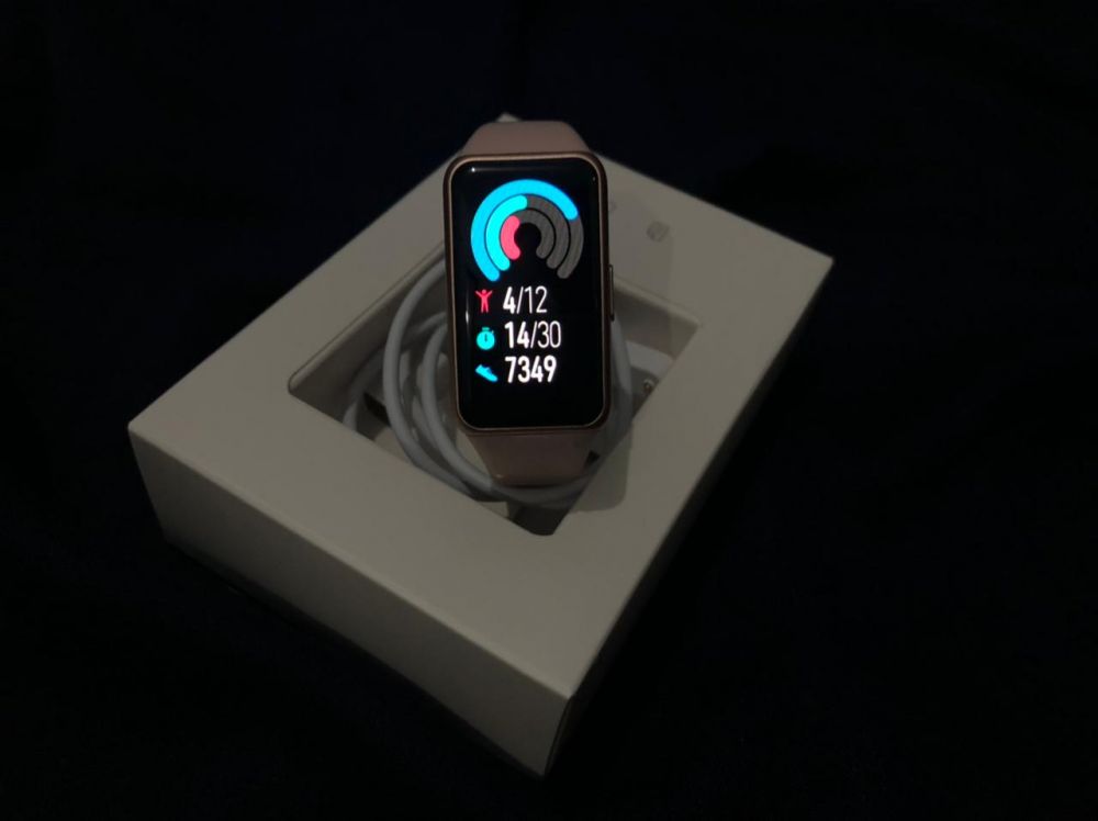 8 Fakta tentang Huawei Band 6, gelang cerdas dukung gaya hidup sehat