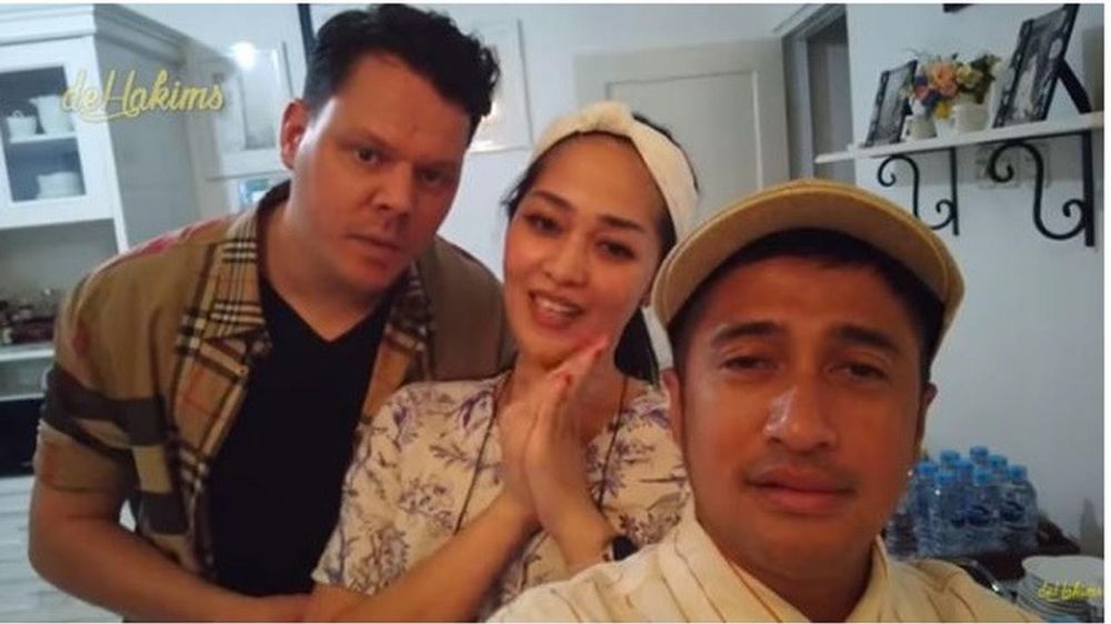 Jarang diumbar, ini 6 momen kebersamaan Gracia Indri & pacar bulenya