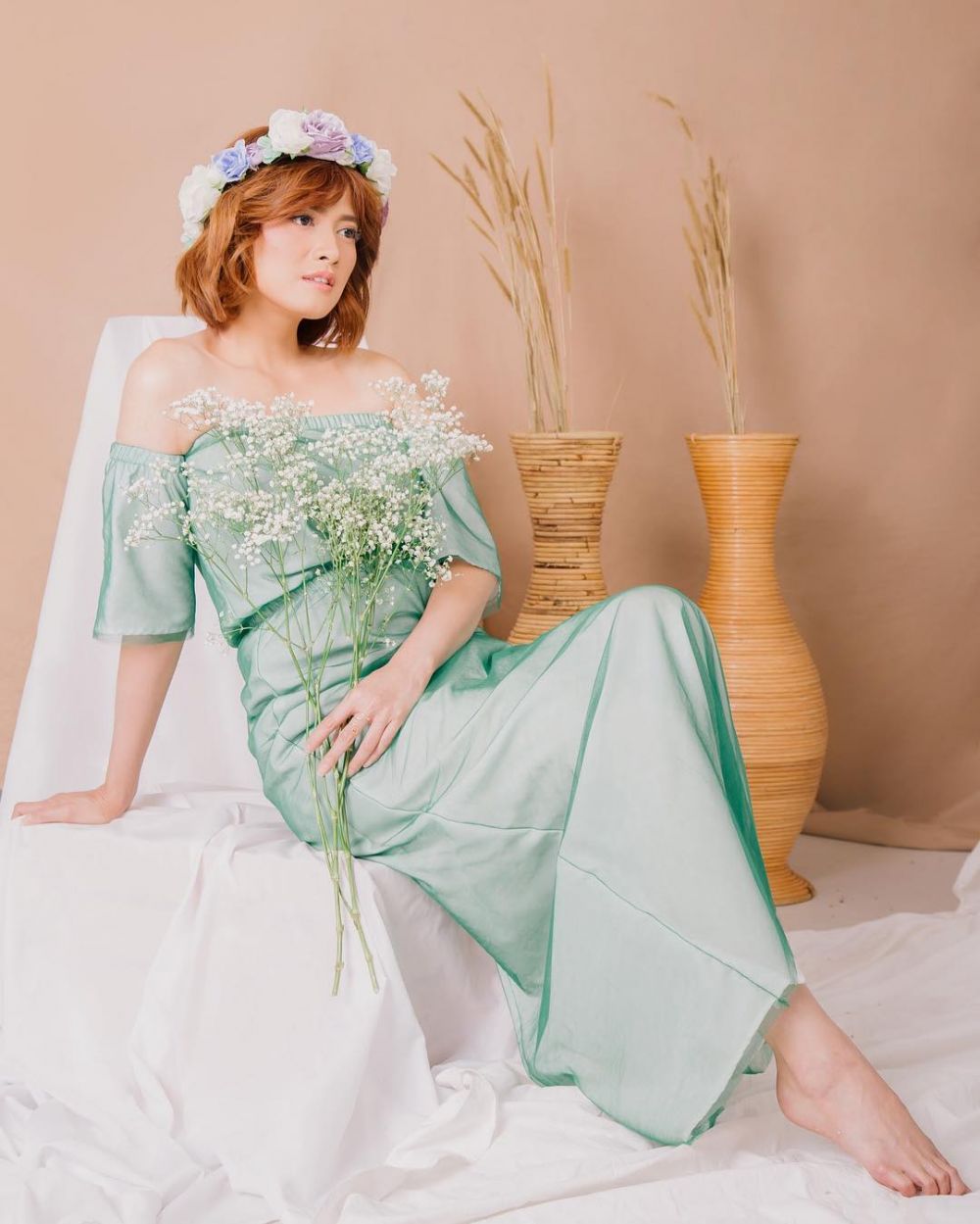 10 Gaya outfit Chika Jessica kenakan dress, bisa jadi inspirasi