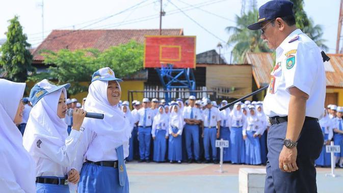 Potret lawas 5 pedangdut saat SMA, beda banget