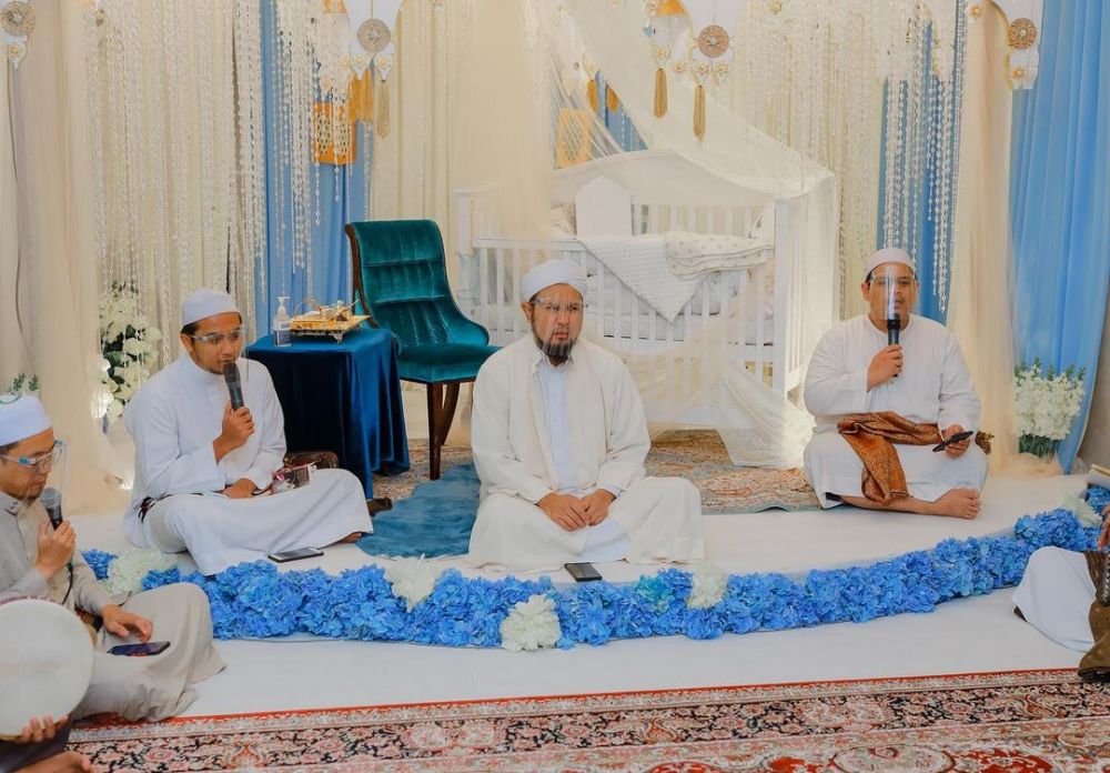 Dikenalkan ke publik, ini 10 momen aqiqah anak kedua Siti Nurhaliza