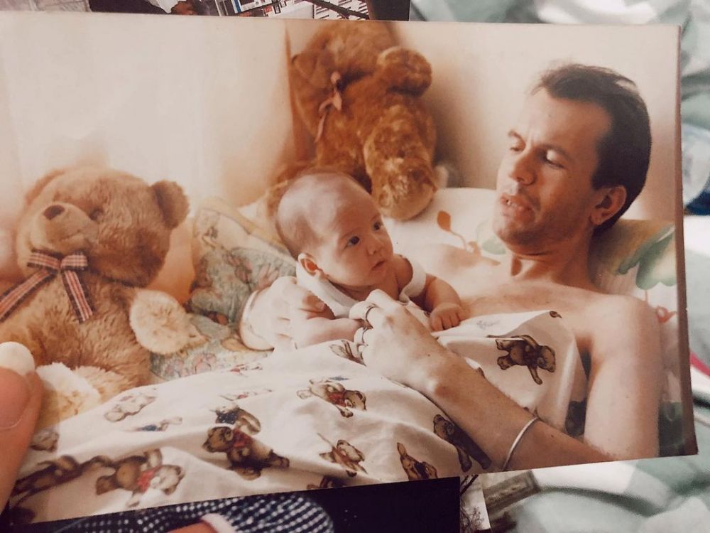 Potret masa kecil 10 pesinetron cantik dan ayah, Amanda Manopo gemesin