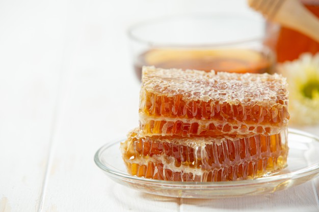 10 Makanan ini baik dikonsumsi bagi penderita tipes