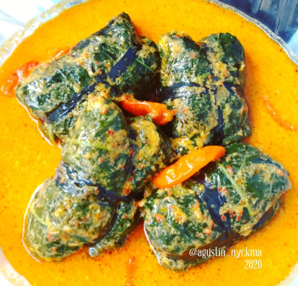 9 Resep menu buka puasa sayur daun singkong pedas, enak & mudah dibuat