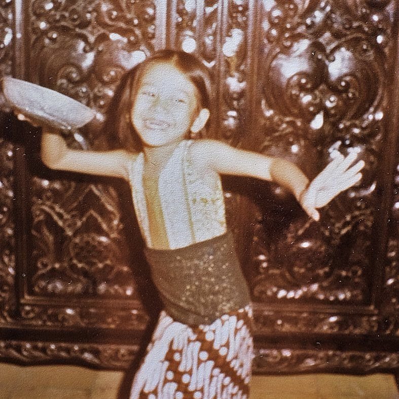 Potret masa kecil 10 diva Indonesia, aura bintangnya sudah terpancar