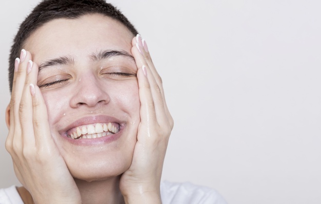 12 Manfaat minyak wijen bagi kesehatan, jaga kesehatan gigi