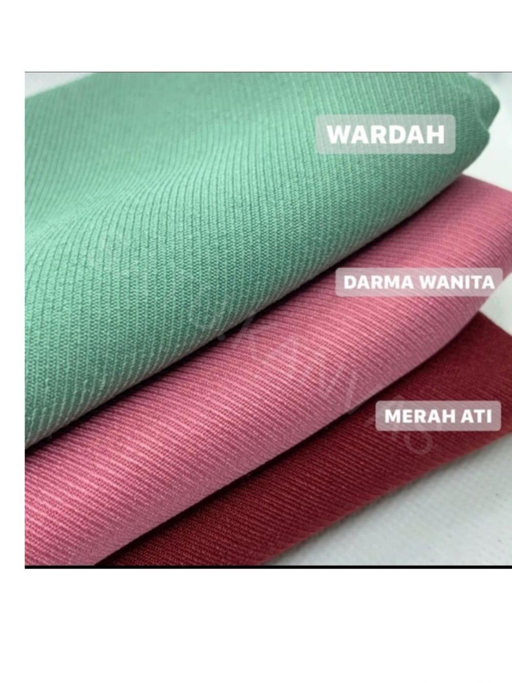 21 Potret lucu keterangan warna produk di online shop ini bikin ngakak