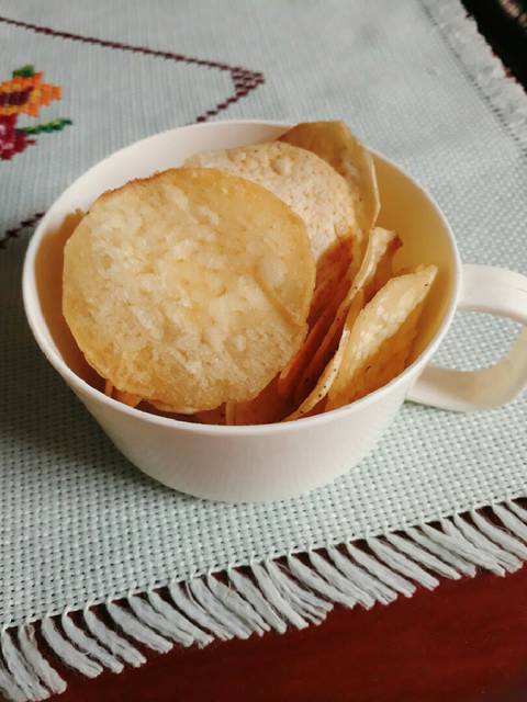 10 Resep keripik renyah, cocok untuk sajian Lebaran