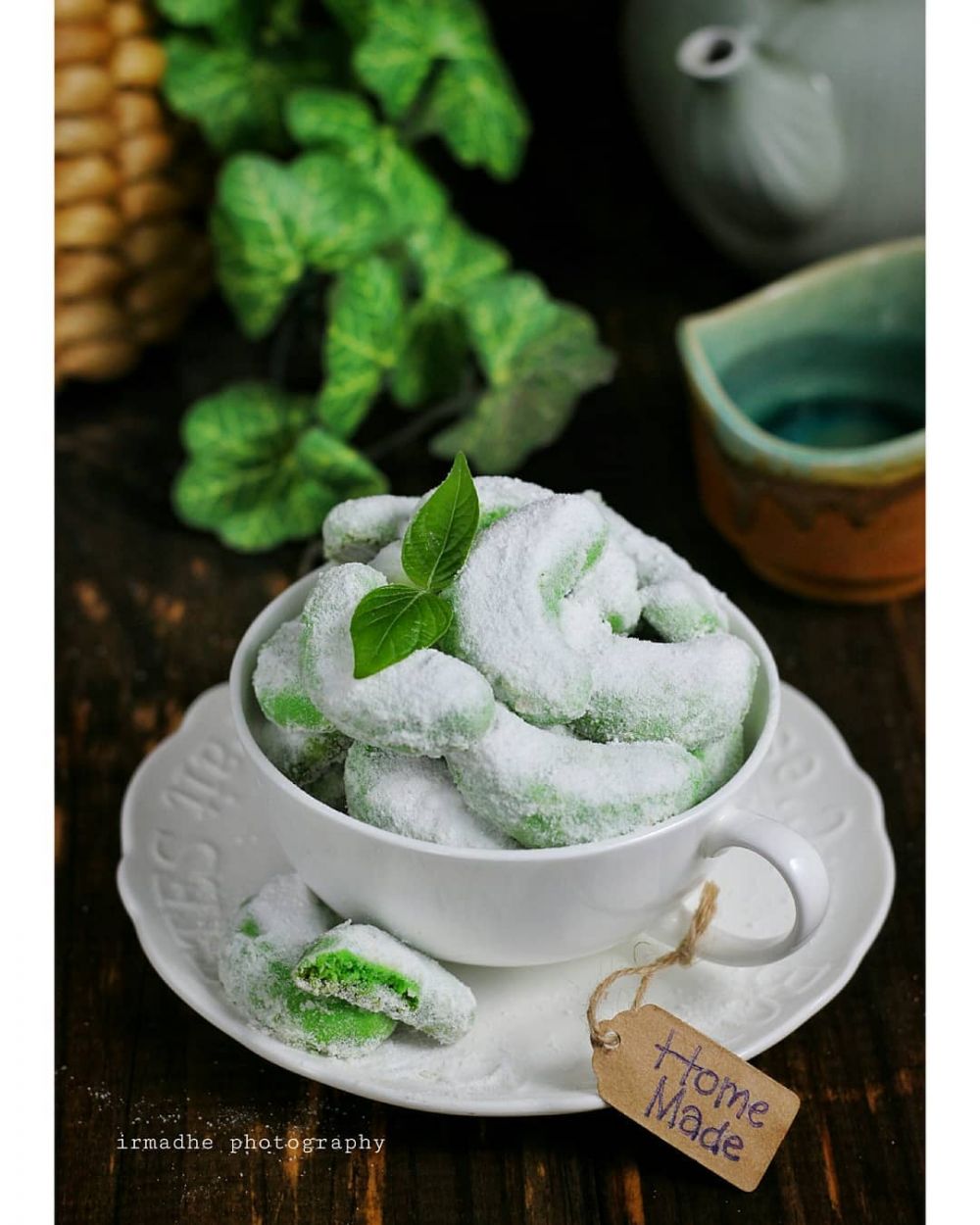 Resep aneka kue putri salju © 2021 brilio.net Resep aneka kue putri salju © 2021 brilio.net