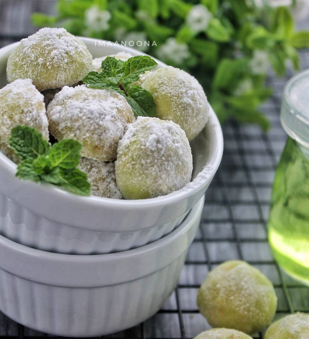 Resep aneka kue putri salju © 2021 brilio.net Resep aneka kue putri salju © 2021 brilio.net