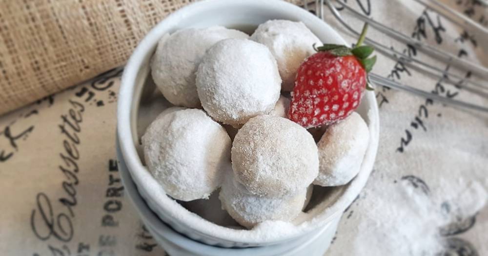 Resep aneka kue putri salju © 2021 brilio.net Resep aneka kue putri salju © 2021 brilio.net