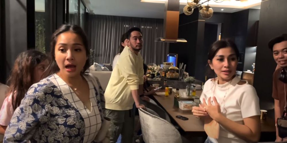 10 Momen syukuran rumah baru Nisya Ahmad, dirayakan sekeluarga