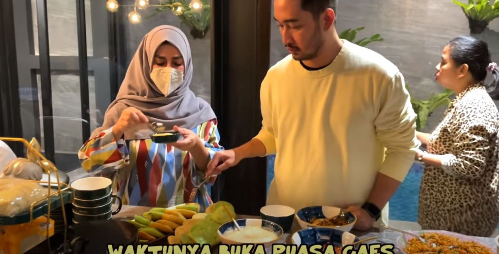 10 Momen syukuran rumah baru Nisya Ahmad, dirayakan sekeluarga