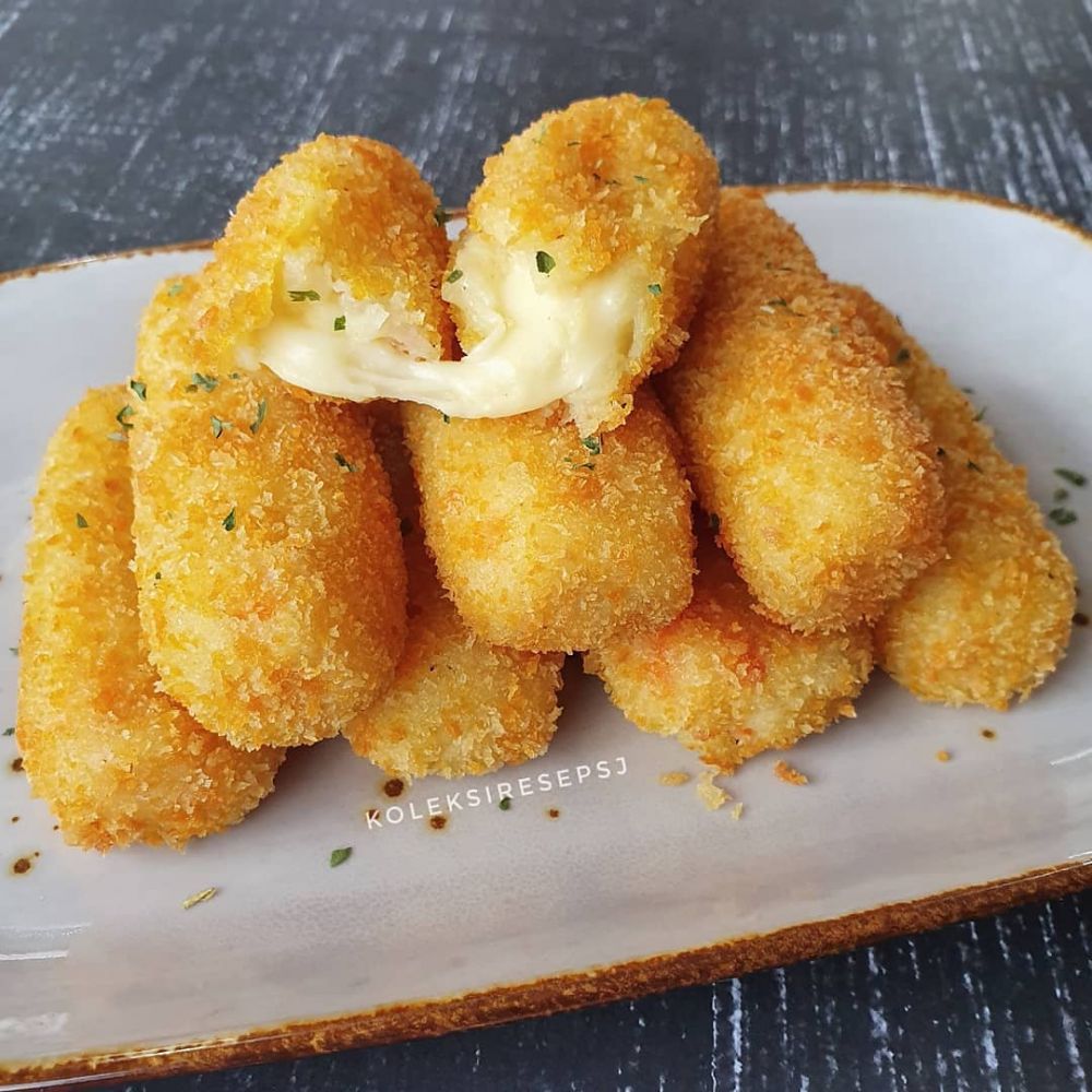 15 Resep gorengan sajian Lebaran, renyahnya bikin nambah terus