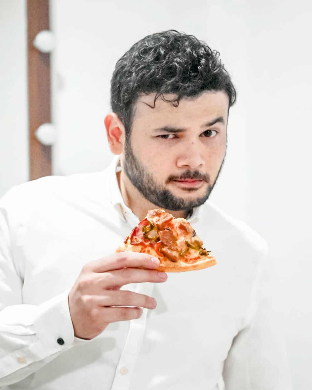 Nama asli 10 aktor berdarah Arab, ada yang jauh dari julukan kerennya