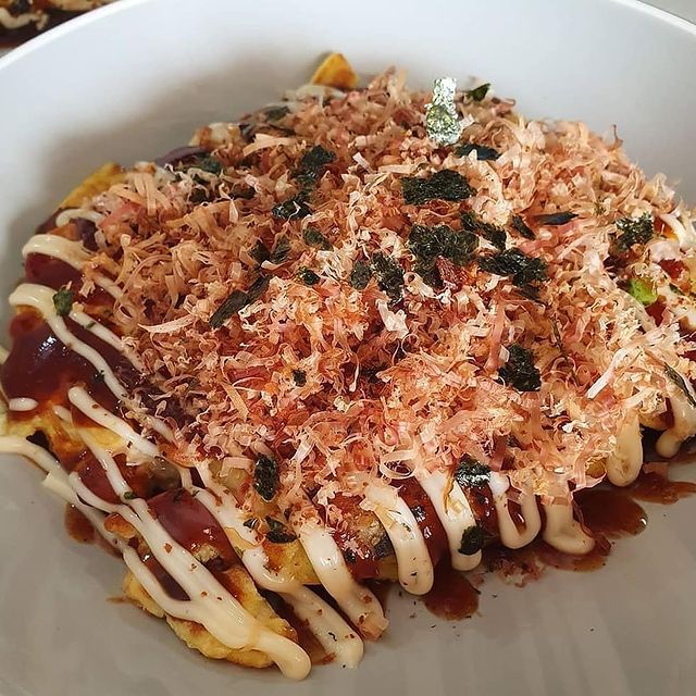 8 Resep okonomiyaki camilan khas Jepang, nikmat dan bikin nagih