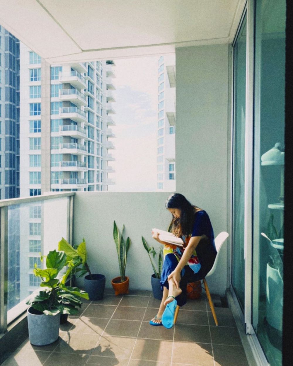 Potret apartemen milik 12 seleb, punya keluarga Anang nyaman banget