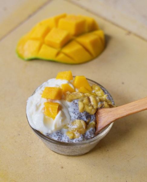 6 Resep olahan chia seed, kaya serat & bikin kenyang tahan lama