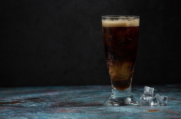 7 Makanan dan minuman penyebab perut buncit, ada keripik kentang