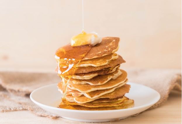 15 Makanan pengganti kue ulang tahun, puding hingga martabak