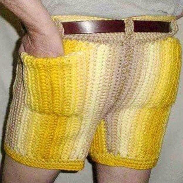 10 Desain unik celana pendek ini bentuknya nyeleneh banget