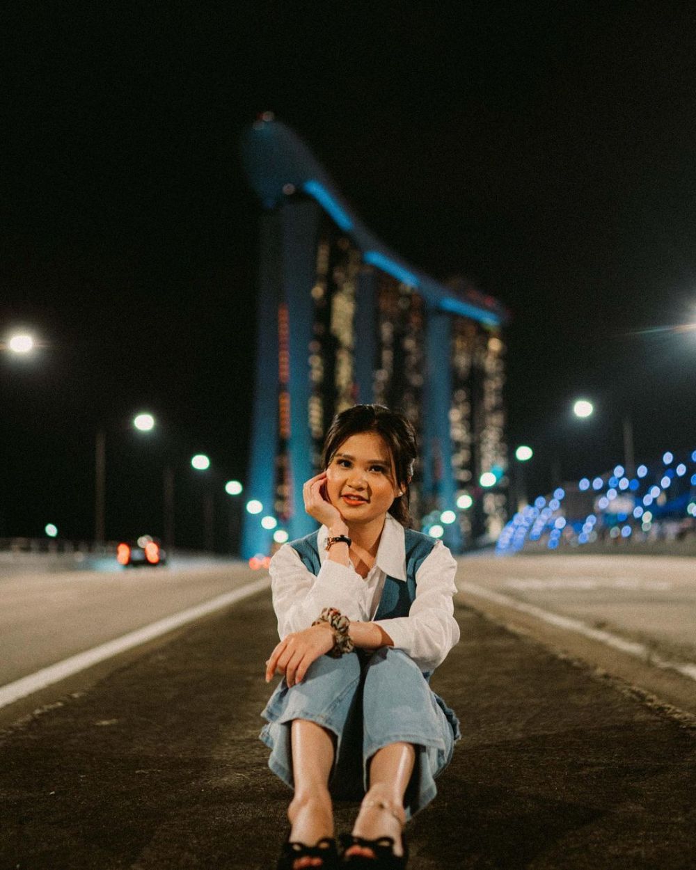 Biasa tampil natural, ini 8 pesona Felicia Tissue saat full makeup