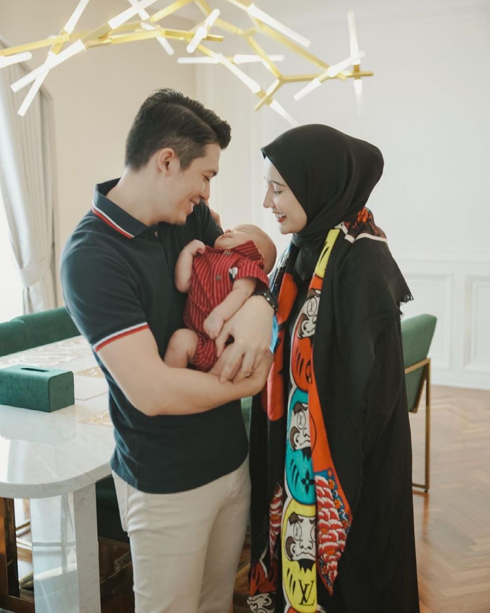 Makin lengkap, 10 seleb ini rayakan Lebaran pertama sebagai orang tua