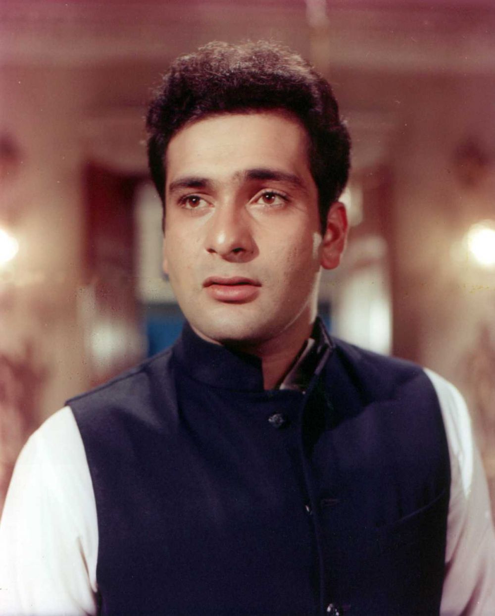 Potret 9 artis keluarga Kapoor dari masa ke masa, merajai Bollywood