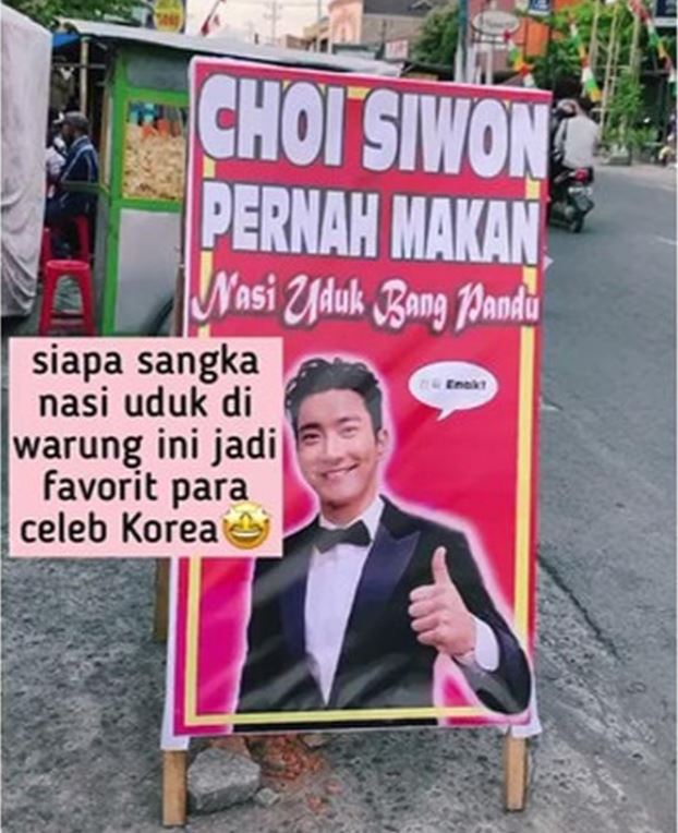 10 Tulisan lucu di pedagang nasi uduk, bikin geleng kepala yang baca