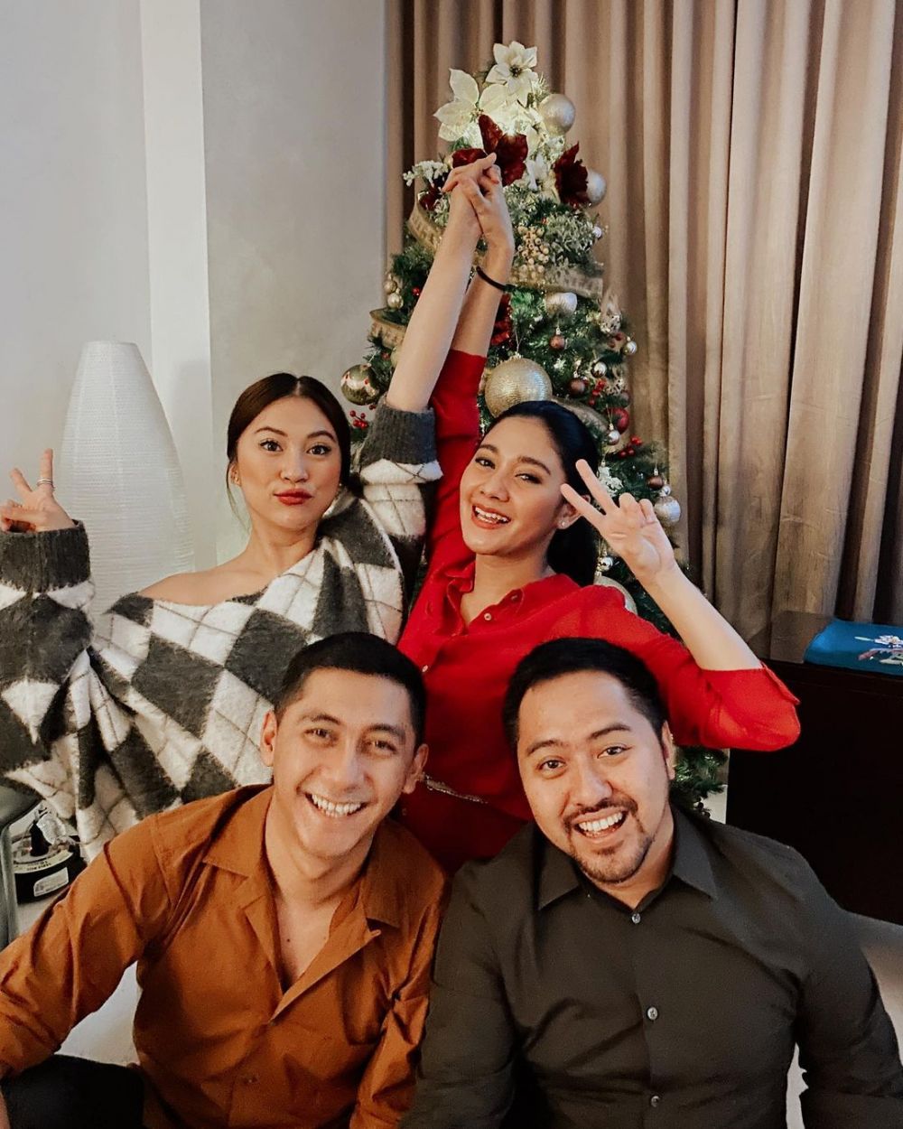 10 Potret Tyna Kanna Mirdad dan Naysila Mirdad, bak saudara kandung